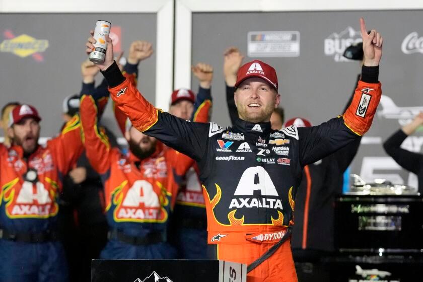 William Byron goes from ninth to first on remaining lap to win Daytona 500 William Byron goes from ninth to first on remaining lap to win Daytona 500