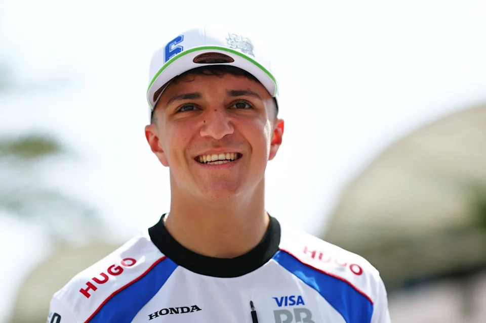 Lawson’s Crimson Bull woes make Hadjar even keener to go up in opposition to Verstappen Lawson’s Crimson Bull woes make Hadjar even keener to go up in opposition to Verstappen