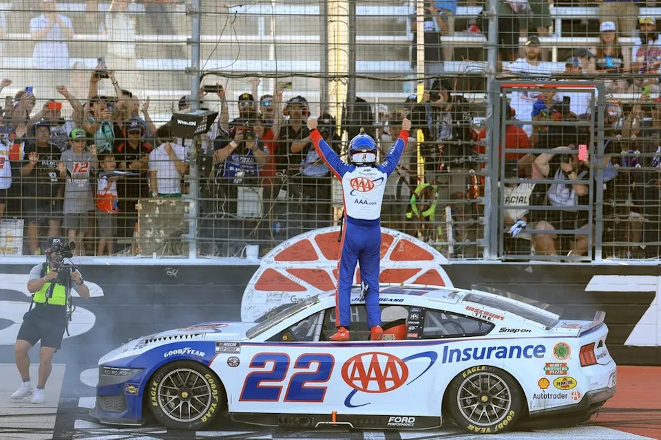 The bizarre, wild, and attention-grabbing stats that outlined NASCAR at Texas The bizarre, wild, and attention-grabbing stats that outlined NASCAR at Texas