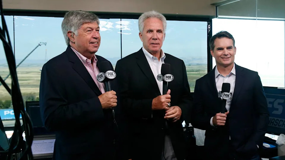 NASCAR Followers Rip FOX For ‘Embarrassing’ Broadcast Sunday NASCAR Followers Rip FOX For ‘Embarrassing’ Broadcast Sunday