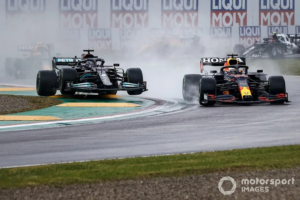 Particular function: Max Verstappen’s greatest first-lap strikes in F1 Particular function: Max Verstappen’s greatest first-lap strikes in F1