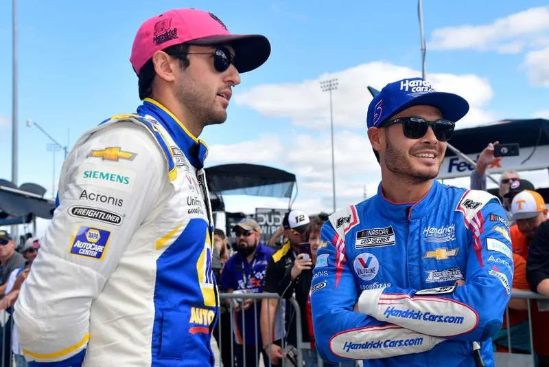 Kevin Harvick Drops Sudden Contender with Chase Elliott’s “Most Standard Driver” Mantle Underneath Risk Kevin Harvick Drops Sudden Contender with Chase Elliott’s “Most Standard Driver” Mantle Underneath Risk