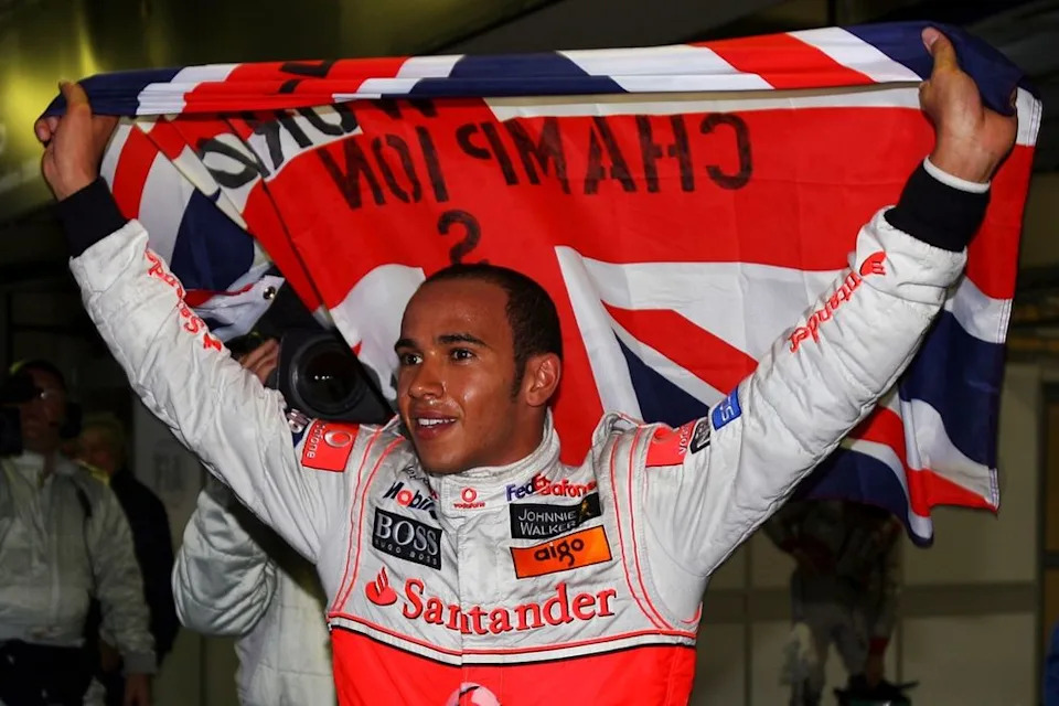 Kimi Antonelli in comparison with Lewis Hamilton and Sebastian Vettel after beautiful 2026 F1 begin Kimi Antonelli in comparison with Lewis Hamilton and Sebastian Vettel after beautiful 2026 F1 begin