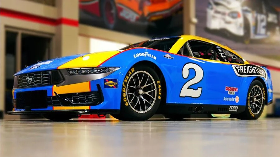 NASCAR Cup, Xfinity throwback schemes at Darlington Raceway NASCAR Cup, Xfinity throwback schemes at Darlington Raceway