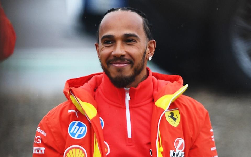 Lewis Hamilton crashes Ferrari in non-public Barcelona testing Lewis Hamilton crashes Ferrari in non-public Barcelona testing