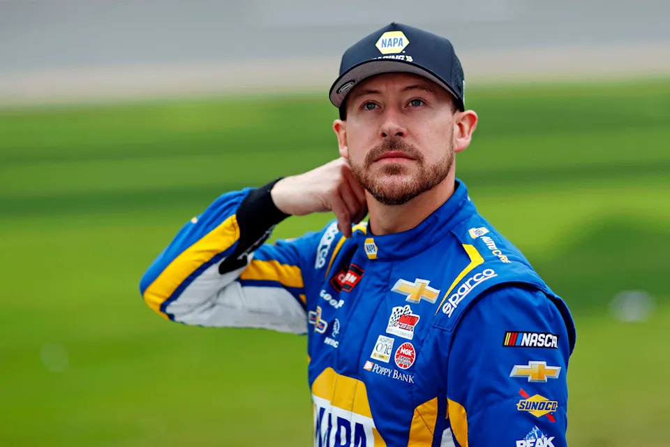 Ryan Blaney Congratulates Daniel Hemric and Factors Out Truck Harm Performed on Backflip Ryan Blaney Congratulates Daniel Hemric and Factors Out Truck Harm Performed on Backflip