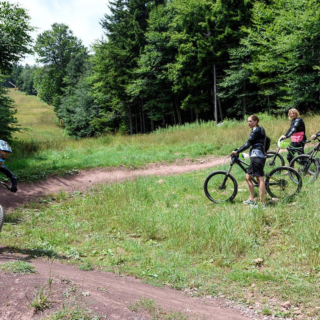 Staying Hydrated 101 - A Complete Mountain Biking Guide Staying Hydrated 101 - A Complete Mountain Biking Guide