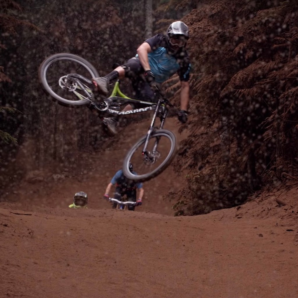 Why do mountain bikers whip? Why do mountain bikers whip?