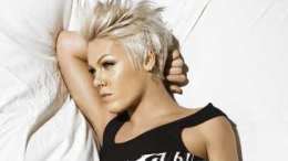 Pink – Sober Pink – Sober