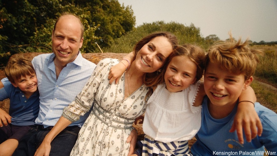 “I’m done with chemotherapy”: what Kate was wearing “I’m done with chemotherapy”: what Kate was wearing