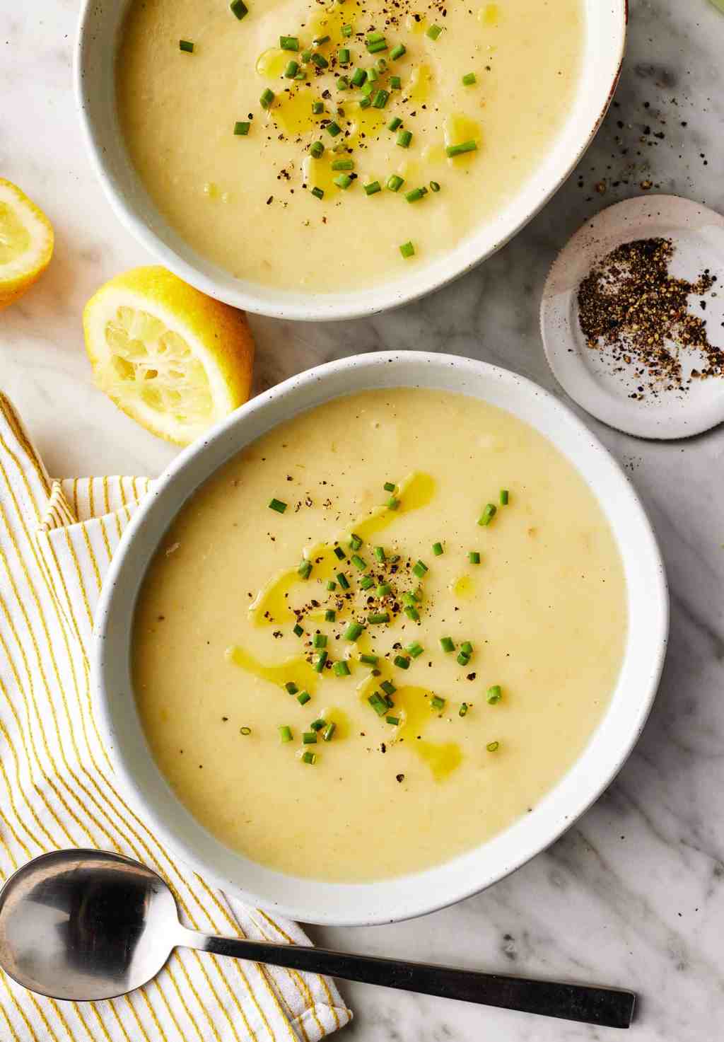 Potato and leek soup recipe: love and lemons Potato and leek soup recipe: love and lemons