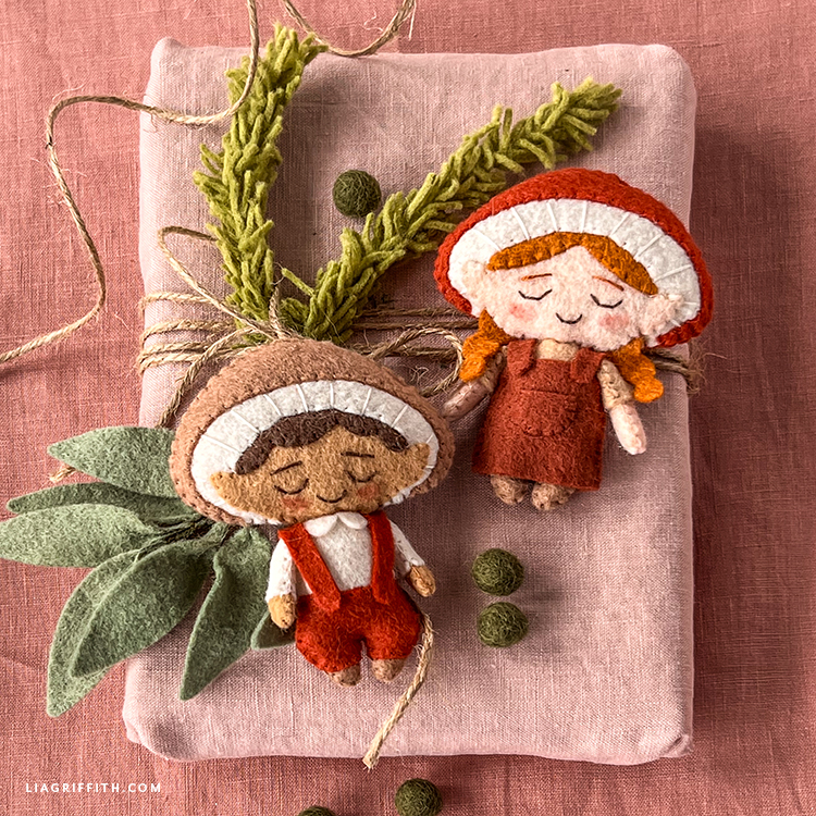 Pocket gnomes made in the shape of a mushroom made of felt Pocket gnomes made in the shape of a mushroom made of felt