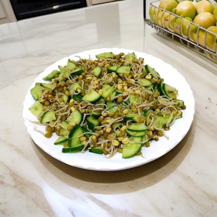 Crunchy Delight: A Nutrient-Packed Sprout Salad Recipe for Vibrant Health Crunchy Delight: A Nutrient-Packed Sprout Salad Recipe for Vibrant Health