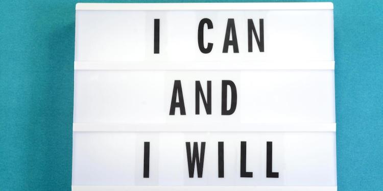 할 수 있어요! : 자기 확신은 어색하게 느껴질 수 있습니다. 그래도 해야 할까요? 할 수 있어요! : 자기 확신은 어색하게 느껴질 수 있습니다. 그래도 해야 할까요?