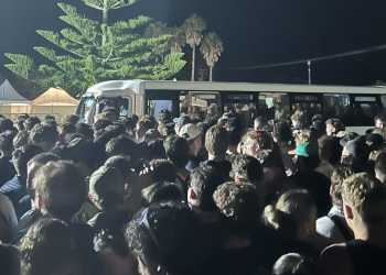 Auckland Valley Festival Faces Issues with Queues and Facilities Auckland Valley Festival Faces Issues with Queues and Facilities