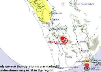 Severe Thunderstorm Warning for Auckland City, Waikato, and Franklin Severe Thunderstorm Warning for Auckland City, Waikato, and Franklin