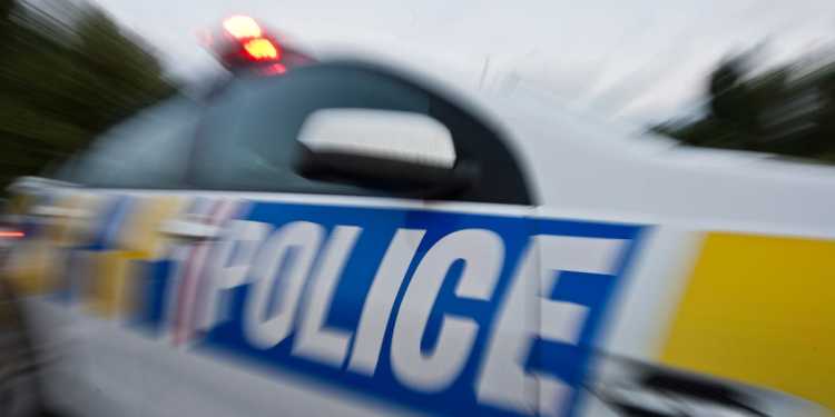 Police shoot man with weapon in Wellington Police shoot man with weapon in Wellington