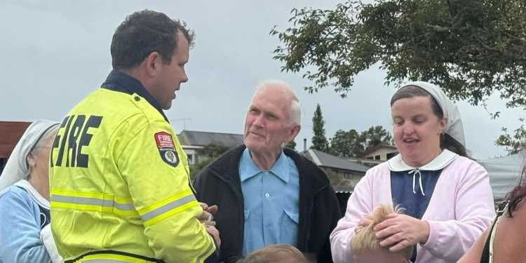 Former Gloriavale leader Howard Temple attends market day on bail Former Gloriavale leader Howard Temple attends market day on bail