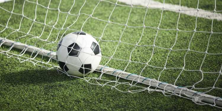 Auckland Football Match Assault: Man Hits and Kicks Opponent Auckland Football Match Assault: Man Hits and Kicks Opponent