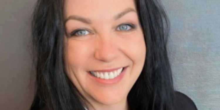 Vicious pitbull attack in Michael Hill store ends 20-year jewellery career Vicious pitbull attack in Michael Hill store ends 20-year jewellery career