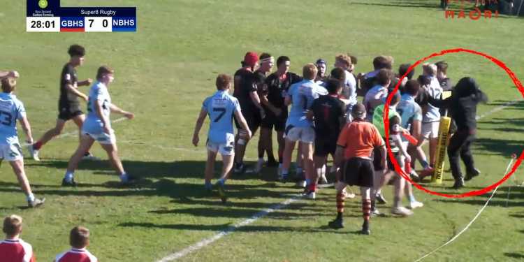 Hooded man storms field, punches player in schoolboy rugby game between Gisborne and Napier Boys’ High Hooded man storms field, punches player in schoolboy rugby game between Gisborne and Napier Boys’ High