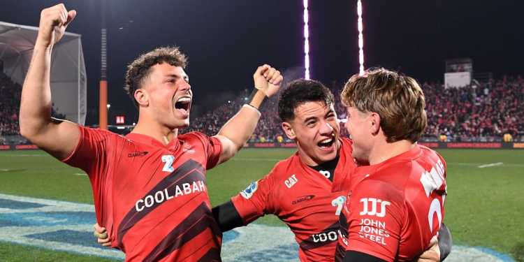 Super Rugby Pacific: Crusaders beat Chiefs to win title Super Rugby Pacific: Crusaders beat Chiefs to win title