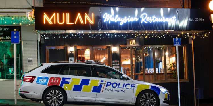 Man turns up at Birkenhead restaurant, Mulan, claiming ‘he got stabbed’, witness says Man turns up at Birkenhead restaurant, Mulan, claiming ‘he got stabbed’, witness says