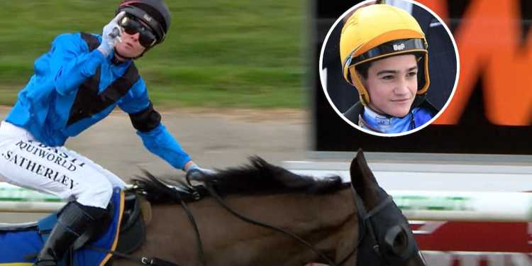 Hamilton dirt bike death: Teen jockey Ngakau Hailey remembered after tragic accident Hamilton dirt bike death: Teen jockey Ngakau Hailey remembered after tragic accident