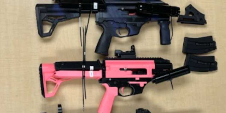 Auckland Comancheros gang member Jason Leota jailed; admits 18 drugs, guns, theft, violence charges Auckland Comancheros gang member Jason Leota jailed; admits 18 drugs, guns, theft, violence charges