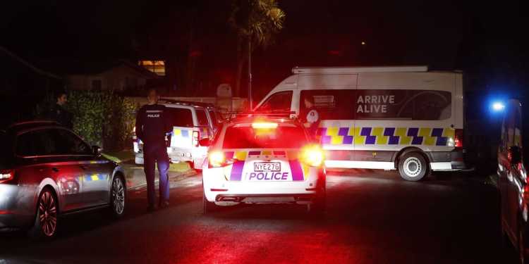 Emergency services rush to firearms incident in Hamilton suburb Emergency services rush to firearms incident in Hamilton suburb