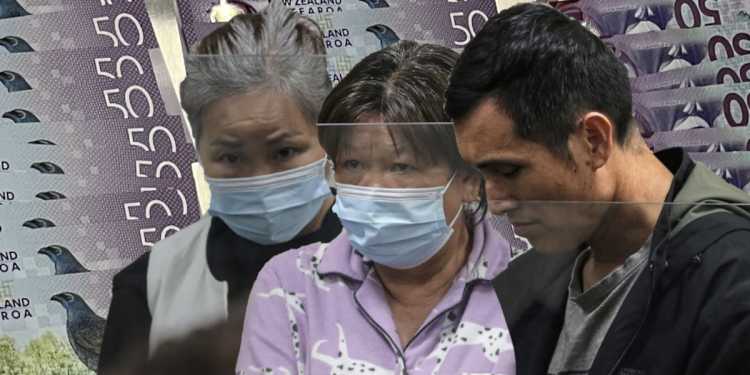 Chinese visitors Baodi Wu, Huanyan Chen and Guoli Liang sentenced for targeting Auckland, Christchurch residents in blessing scam Chinese visitors Baodi Wu, Huanyan Chen and Guoli Liang sentenced for targeting Auckland, Christchurch residents in blessing scam