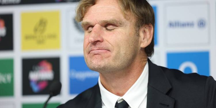 All Blacks Lose to England at Twickenham All Blacks Lose to England at Twickenham