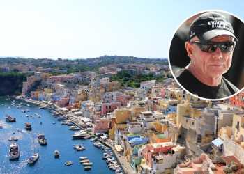 America’s Cup: Team NZ criticised by Alinghi, other challengers after Naples host venue presentation America’s Cup: Team NZ criticised by Alinghi, other challengers after Naples host venue presentation