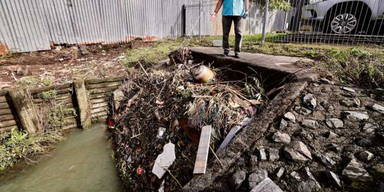Auckland authorities not acting fast enough to mitigate flood risks, business and home owners say Auckland authorities not acting fast enough to mitigate flood risks, business and home owners say