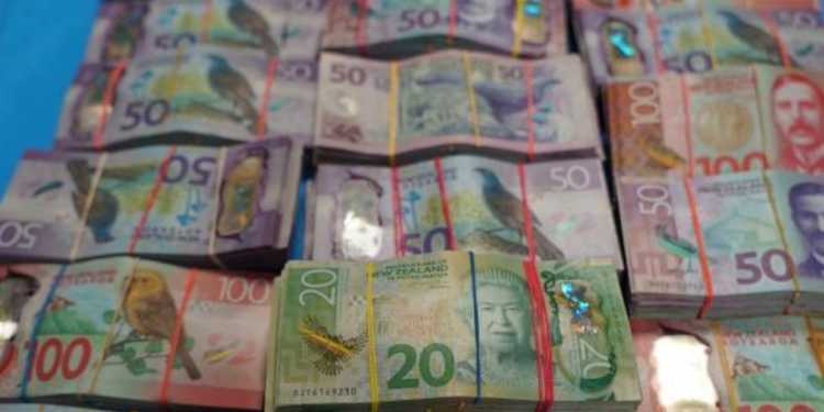 Meth mum sentenced: Auckland businesswoman Fei Wei was ‘face’ of Chinese syndicate’s NZ operation Meth mum sentenced: Auckland businesswoman Fei Wei was ‘face’ of Chinese syndicate’s NZ operation