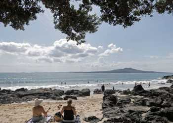 MetService warns of rising temperatures in North Island MetService warns of rising temperatures in North Island