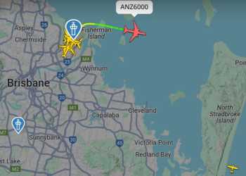 Damaged Air NZ Boeing 777 with hole in fuselage returning to NZ at low altitude Damaged Air NZ Boeing 777 with hole in fuselage returning to NZ at low altitude