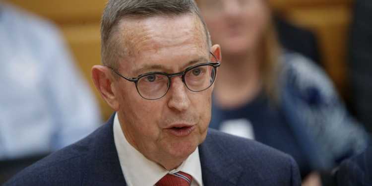 Neil Quigley resigns as Reserve Bank chairman ‘with immediate effect’ Neil Quigley resigns as Reserve Bank chairman ‘with immediate effect’