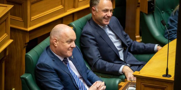 Government Announces Actions on Electricity Market After Review Government Announces Actions on Electricity Market After Review