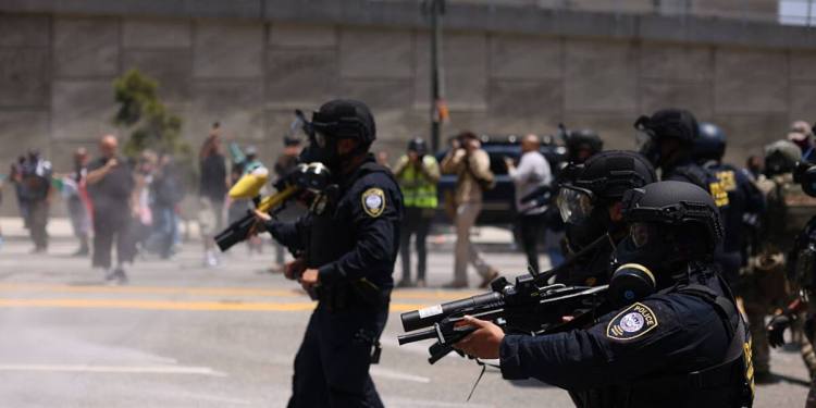 Tear gas fired at protesters in Los Angeles as Donald Trump warns of ‘troops everywhere’ Tear gas fired at protesters in Los Angeles as Donald Trump warns of ‘troops everywhere’