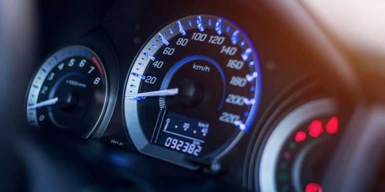 Hundreds of vehicles imported with altered odometers, police and customs allege Hundreds of vehicles imported with altered odometers, police and customs allege