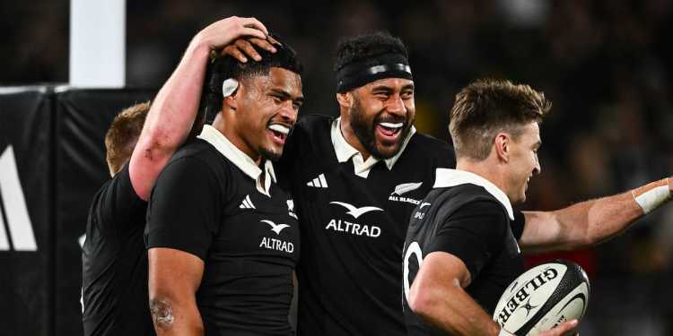 Patrick Tuipulotu out of northern tour with shoulder injury Patrick Tuipulotu out of northern tour with shoulder injury