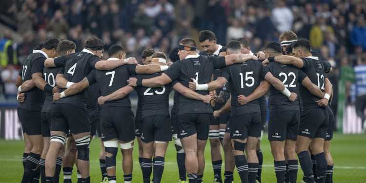 All Blacks 2025 Performance Review: Scott Robertson’s Coaching Results All Blacks 2025 Performance Review: Scott Robertson’s Coaching Results