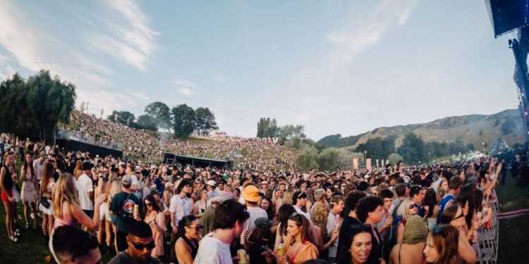 Pre-booked Buses for Rhythm and Vines Do Not Arrive Pre-booked Buses for Rhythm and Vines Do Not Arrive