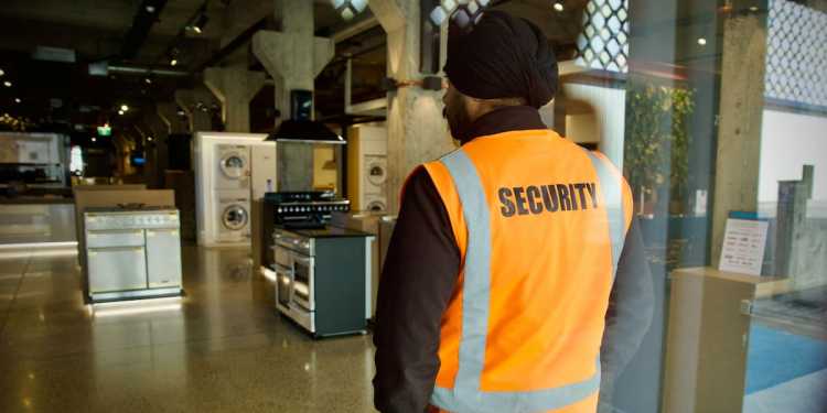 Kitchen Things in receivership: Ex-employee on turning up to work to find they no longer had a job Kitchen Things in receivership: Ex-employee on turning up to work to find they no longer had a job