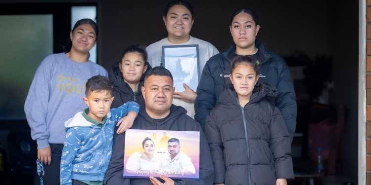 Mum-of-six Pamela Rasmussen dies in Auckland City Hospital four days after tonsillitis diagnosis Mum-of-six Pamela Rasmussen dies in Auckland City Hospital four days after tonsillitis diagnosis