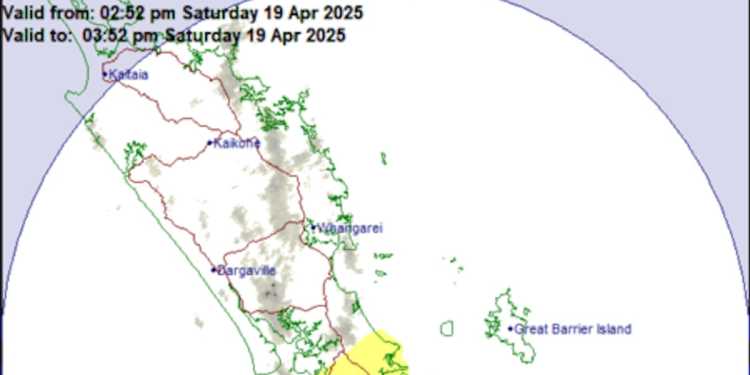 Cyclone Tam live updates: Severe thunderstorm warning issued for Auckland, serious risk of flash flooding Cyclone Tam live updates: Severe thunderstorm warning issued for Auckland, serious risk of flash flooding