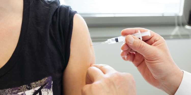 Three meningococcal meningitis deaths reported in NZ Three meningococcal meningitis deaths reported in NZ