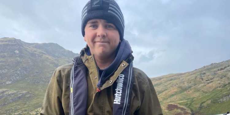 Hunter Shoots at Shadow in Stewart Island Incident Hunter Shoots at Shadow in Stewart Island Incident