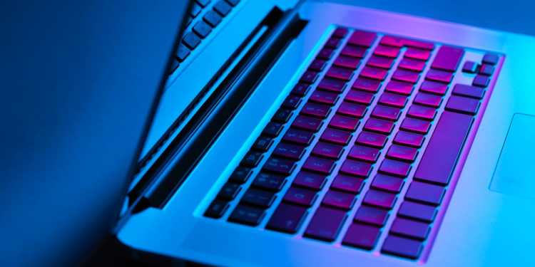 Waikato police officer breached conduct with 1700 off-duty database queries Waikato police officer breached conduct with 1700 off-duty database queries